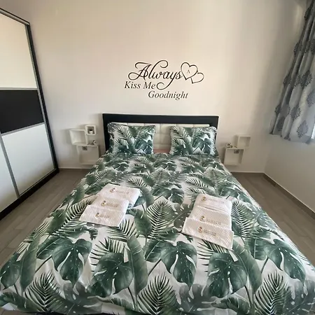 Golden View Penthouse Appartamento